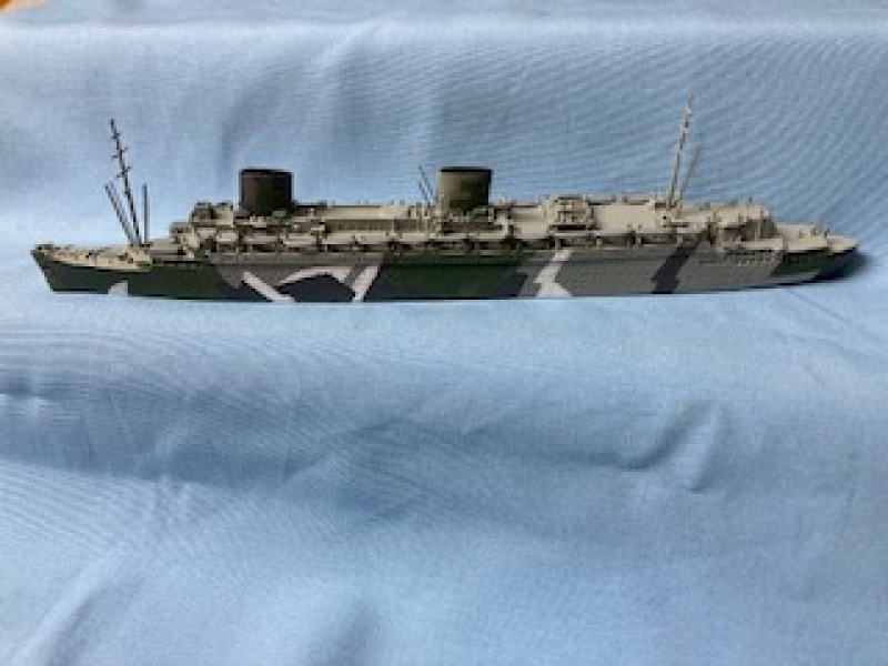 Truppentransporter "Europa" Tarnbemalung (1 St.) D 1940 CM P 22